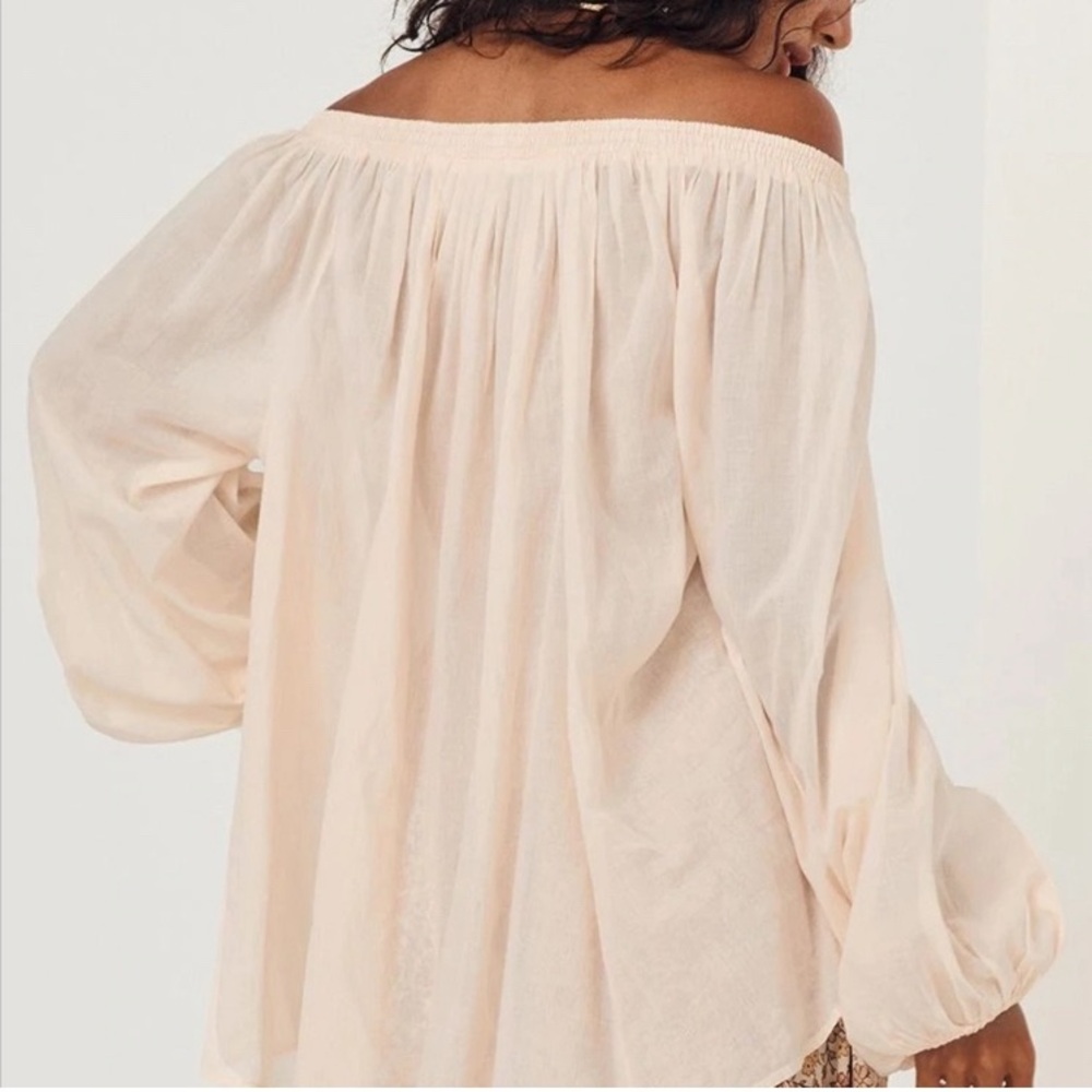 Spell Honey Blouse - Picture 2 of 10